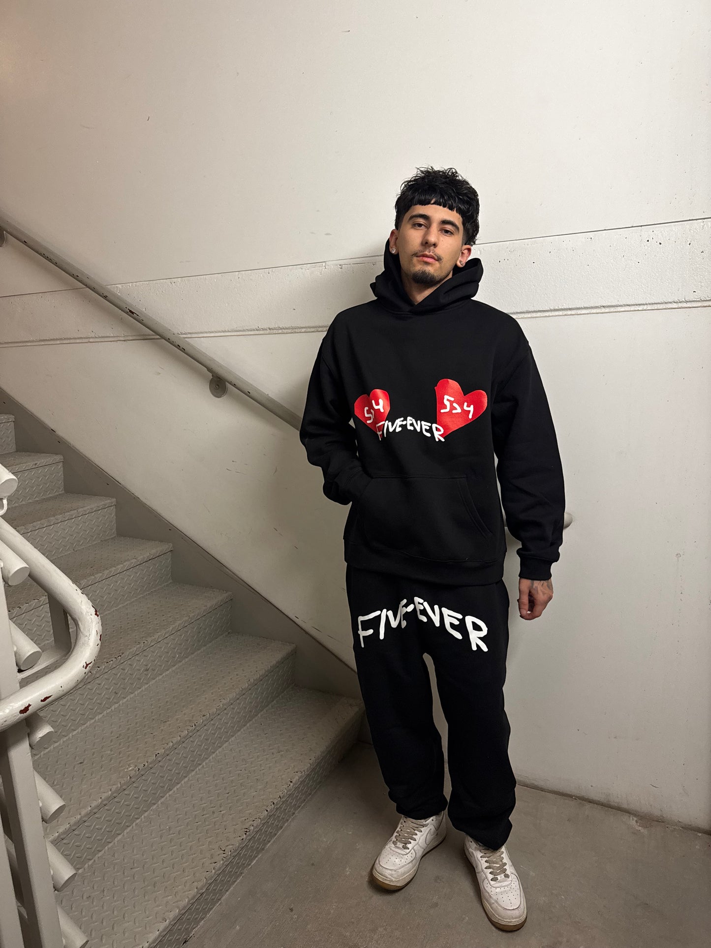 Greater Than 4 - Hoodie Black