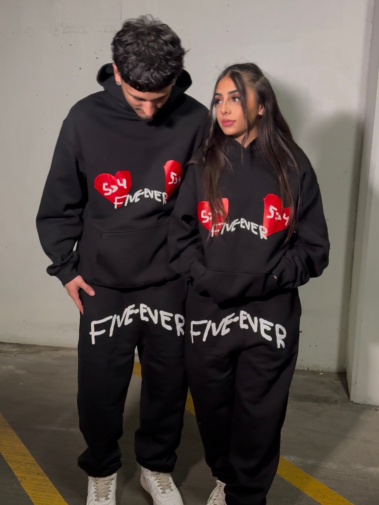 Greater Than 4 - Sweat Set Black